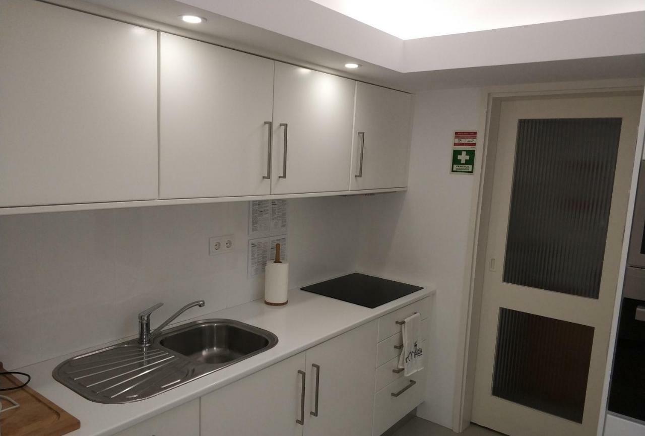 Lila'S Beach Apartment São Roque Exteriér fotografie